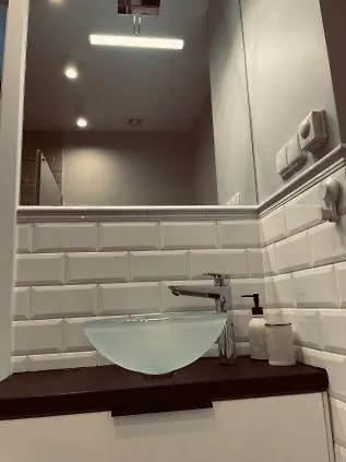 Funkcjonalny Apartament Z Klimatyzacja W Chorzowie By Noclegi Renters