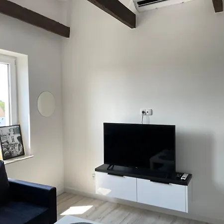 Appartement Funkcjonalny Apartament Z Klimatyzacja W Chorzowie By Noclegi Renters