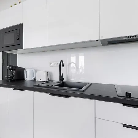 Funkcjonalny Apartament Z Klimatyzacja W Chorzowie By Noclegi Renters * Chorzów