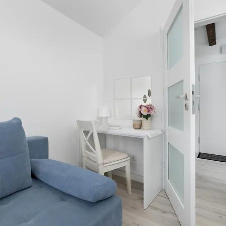 Appartement Funkcjonalny Apartament Z Klimatyzacja W Chorzowie By Noclegi Renters *