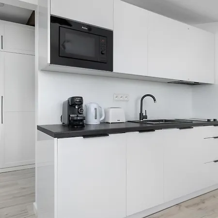 Funkcjonalny Apartament Z Klimatyzacja W Chorzowie By Noclegi Renters Appartement Chorzów